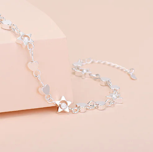 Chic Geometric Heart Bracelet